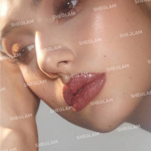 SHEGLAM Lip Dazzler Glitter Kit-Red Carpet Long-Lasting Glitter Lip Gloss - Picture 12 of 15